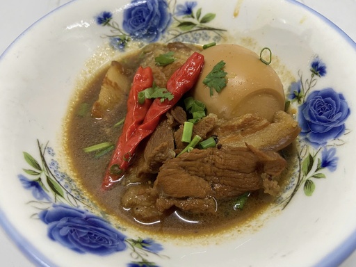 Thịt kho trứng