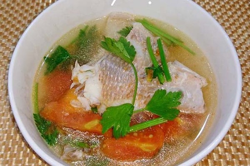 Cá diêu hồng nấu ngót