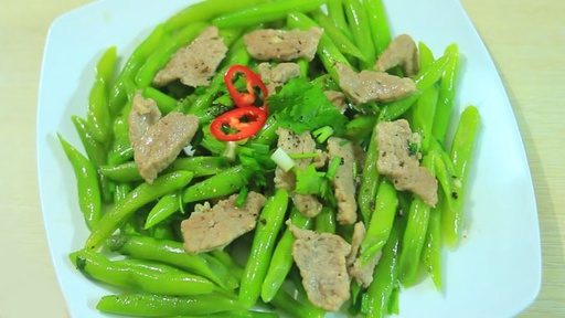 Ba chỉ xào đậu que