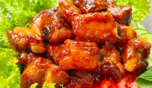 Sườn non om chua ngọt