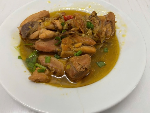 Gà kho sả